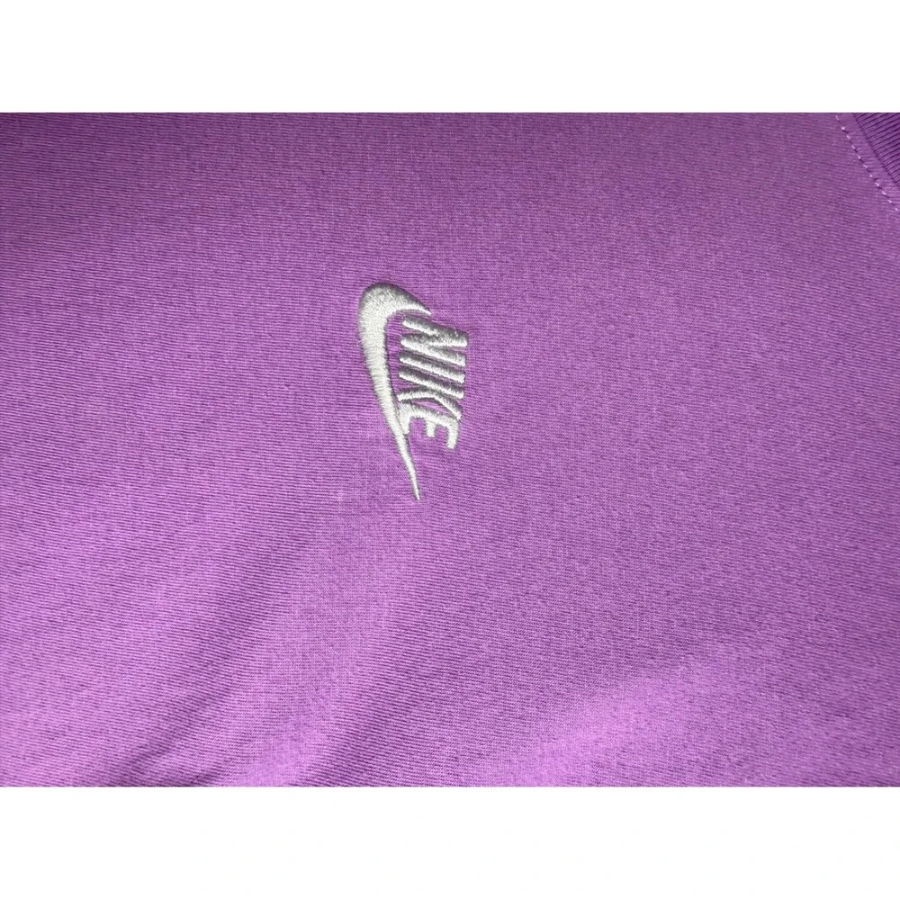 Nike Mens Sportswear T-Shirt Bundle Gray Purple Embroidered Logo Size Large 2pk